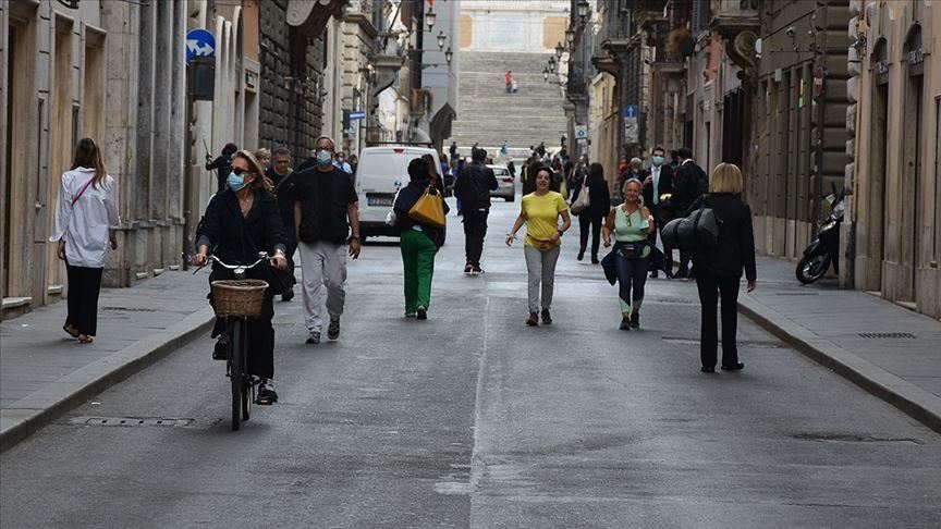 ކޮވިޑް-19: އިޓަލީގައި 5 މަހަށްފަހު އަނެއްކާވެސް ބަލިޖެހުނު މީހުންގެ އަދަދު މައްޗަށް