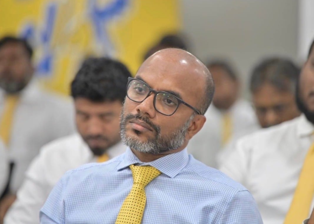 ސުކޫކު ރީފައިނޭންސް ކުރުމަށް 14 އިންސައްތަ ދައްކަން ޖެހޭނަމަ އެކަން ހާމަކުރަން ޖެހޭ: އަމީރު