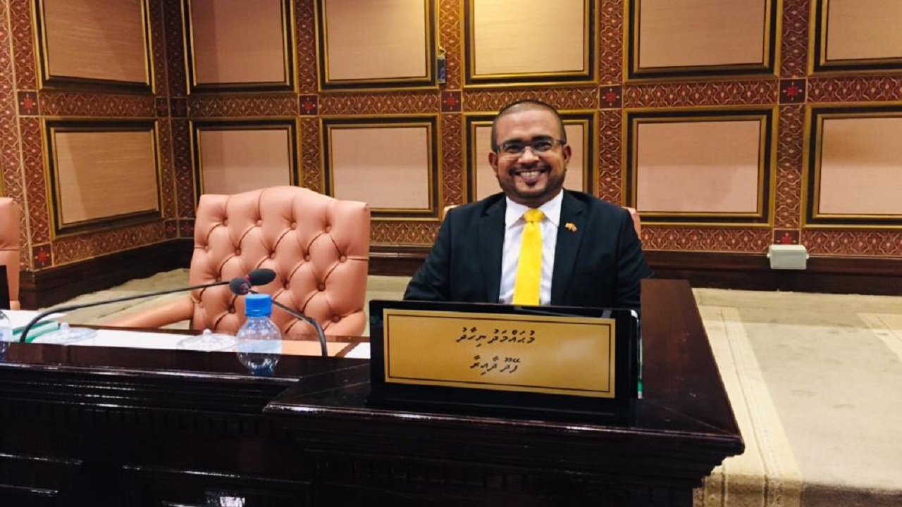 އިދިކޮޅުން މަސައްކަތްކުރަނީ އަލުން ލޮކްޑައުނަކަށް ގެންގޮސް އިޤްތިޞާދު ހުއްޓުވަން: ނިހާދު