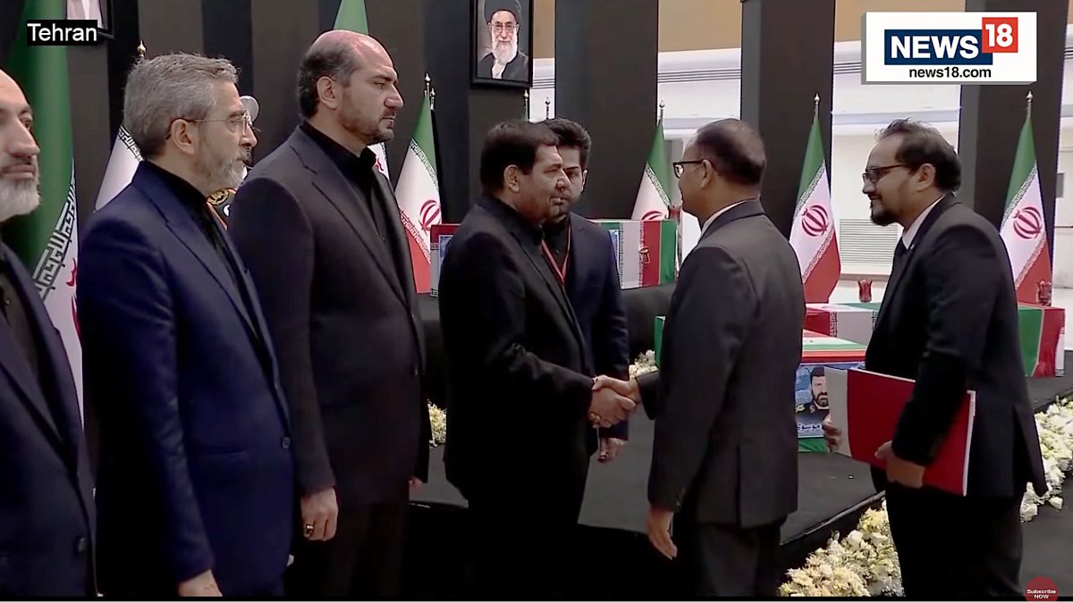 ރައީސްގެ ޚާއްޞަ މަންދޫބު އީރާންގެ ރައީސަށް އެންމެ ފަހުގެ އިޙްތިރާމް އަދާކުރައްވައިފި