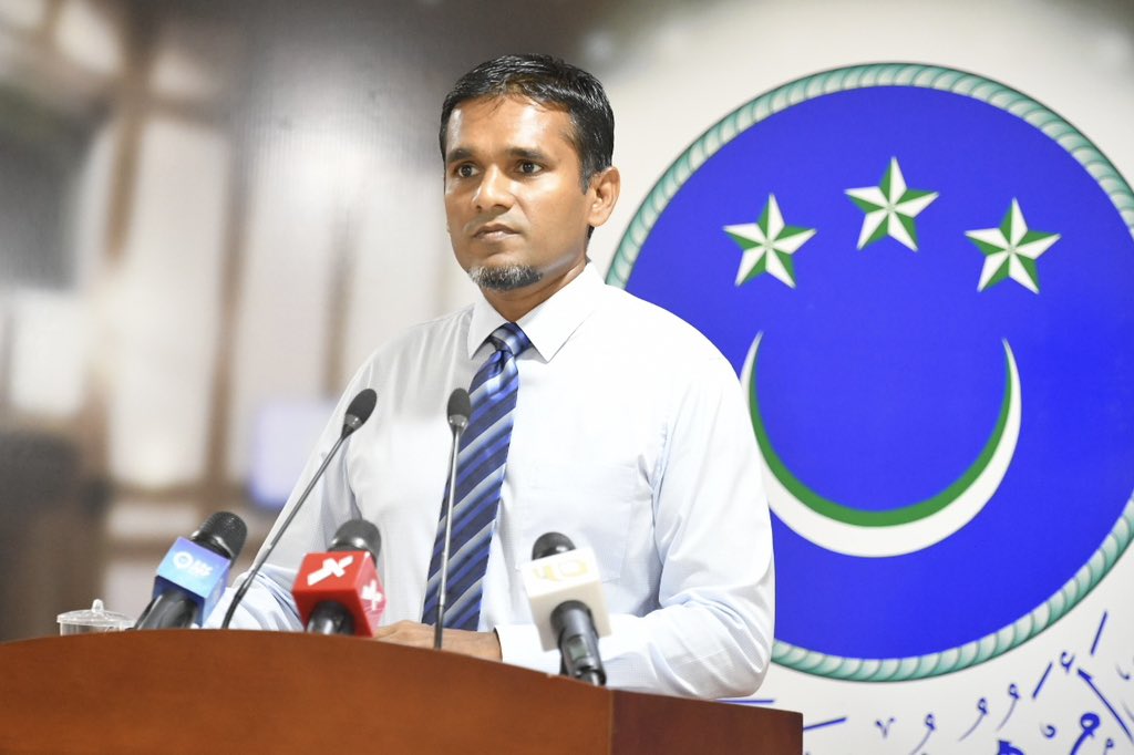 މަޖިލީހުގައި އަންހެނުންނާއި ޚާއްސައެހީއަށް ބޭނުންވާ މީހުންނަށް ގޮނޑިތަކެއް ޚާއްސަކުރަން ހުށައަޅައިފި