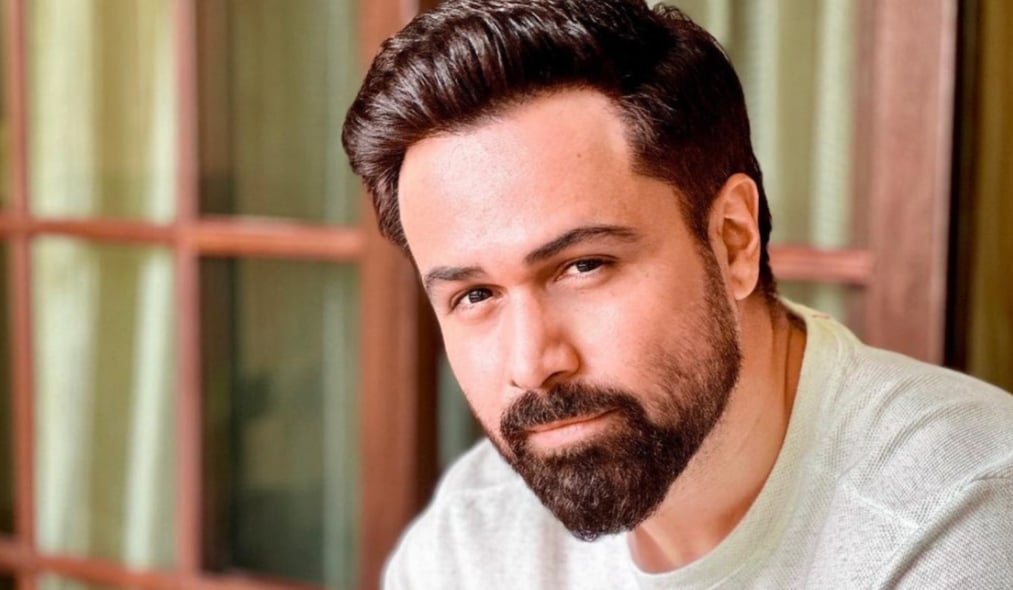 ސާޖަރީއެއް ހެދުމަށްފަހު އިމްރާން އަނެއްކާވެސް މަސައްކަތަށް