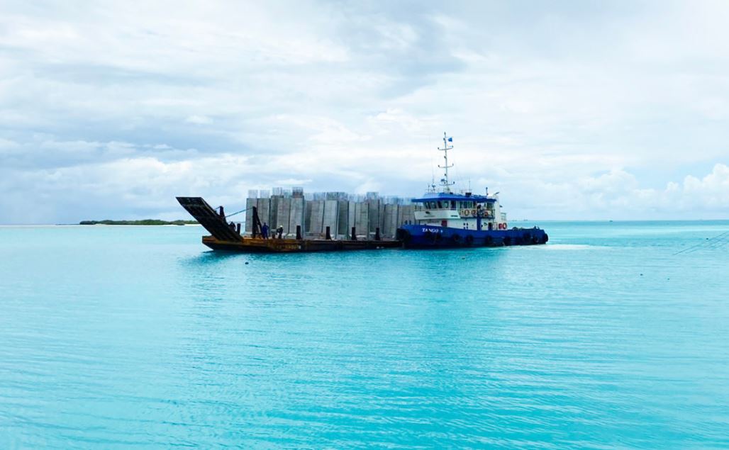 ހިތަދޫ ބަނދަރުގެ އެއްގަމުތޮށިލުމަށް ބޭނުންވާ ބޮޑުހިލައިގެ ދެވަނަ ޝިޕްމަންޓް ގެންގޮސްފި