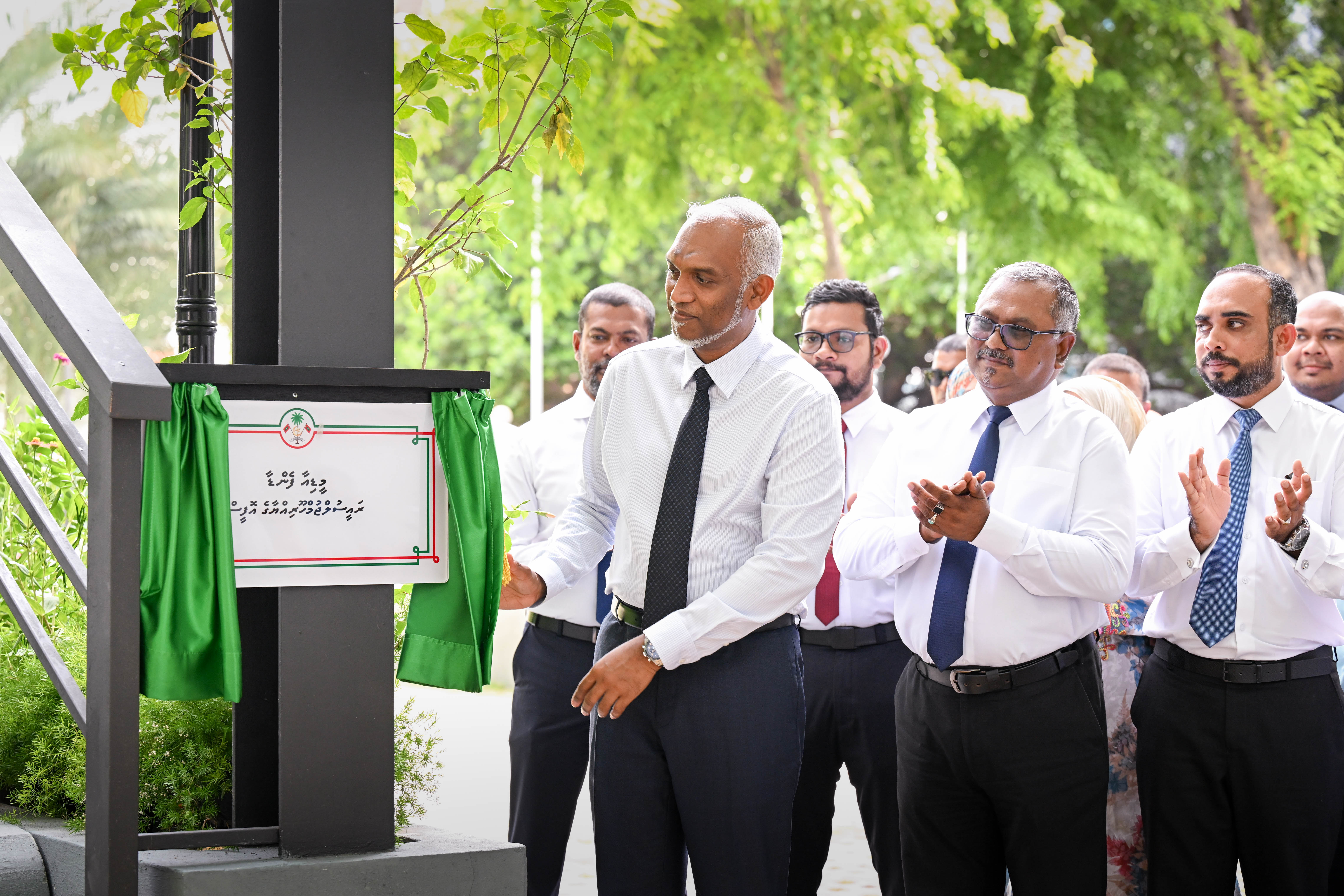 President officially inaugurates the “Media Fenda”