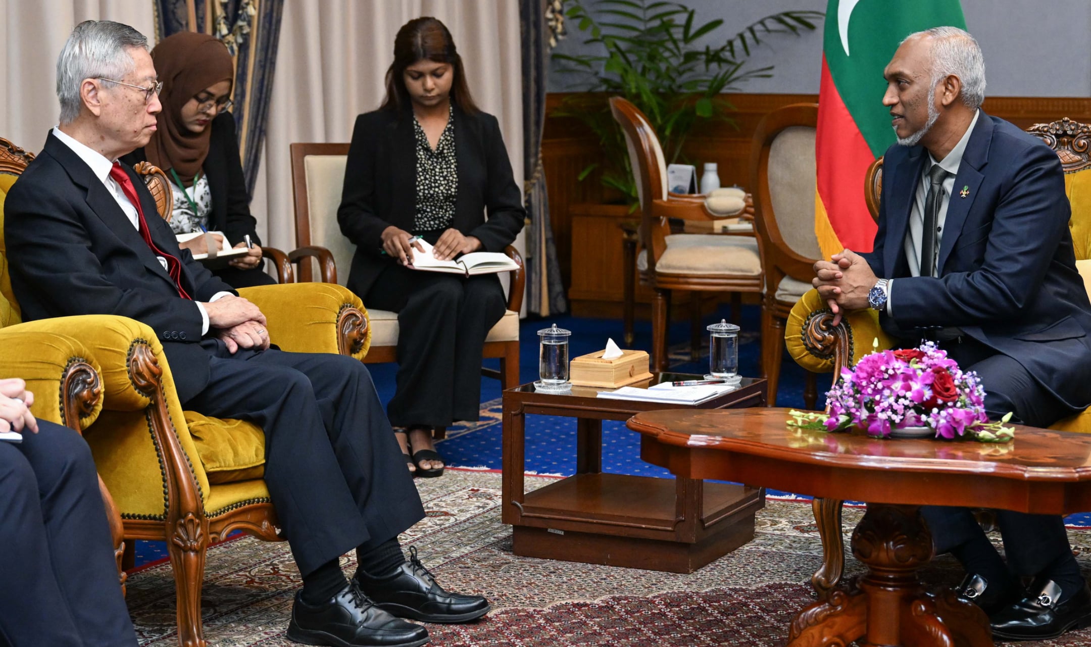 ރައީސްގެ ޚިޔާލެއް ސިންގަޕޫރަށް: ރާއްޖޭގައި އިޔާދަކުރަނިވި ހަކަތައިން ހިންގާ ސިޓީއެއް އުފެއްދުން