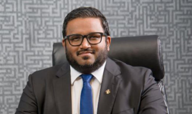 އަދީބް މިނިވަން ވެއްޖެ؛ އަދީބަށްކުރި 7 ދައުވާވެސް ބާތިލް