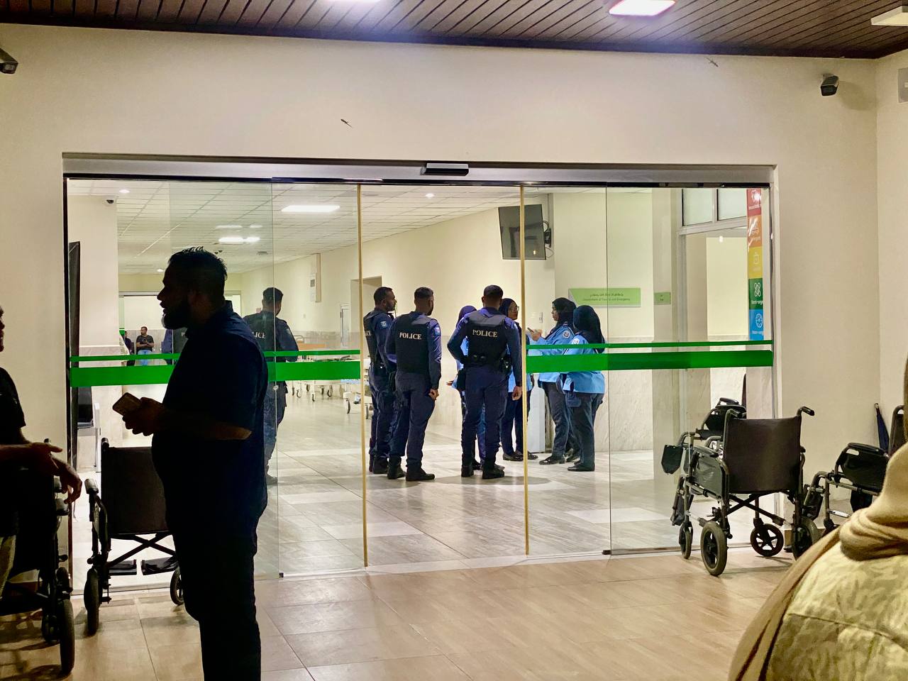 ކާނާ ވިހަވި ހާދިސާ: މިހާރު އައިސީޔޫގައި ތިބީ ދެ ފުލުހުން؛ ހާލު އަންނަނީ ރަނގަޅުވަމުން