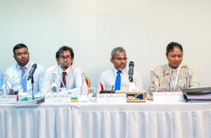 ބ. ގޮއިދޫ ކޯޓުގެ އިސްމެޖިސްޓްރޭޓް ސަސްޕެންޑުކޮށްފި