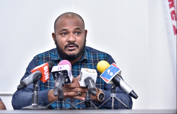 ފުލުހުންގެ ކޮއްތުކަޑާލައިފި; ވަޒީފާއިން ކަނޑައި ދަނީ ނިކަމެތި ކުރަމުން - ޝުޖާ