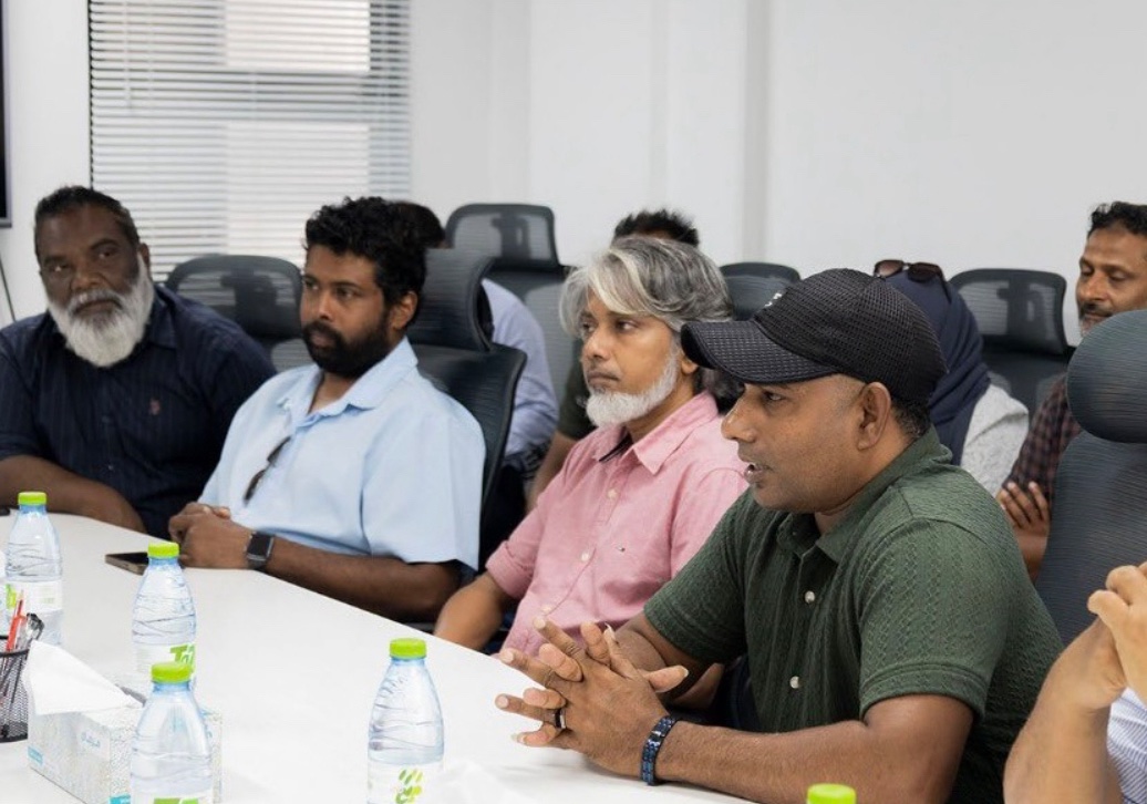 ޑޮލަރު ރޭޓަށް ރިޢާޔަތްކޮށް ފުލެޓުތަކުގެ ކުލިކުޑަކޮށް ޑައުންޕޭމެންޓް އުނިކޮށްދީ: ފަހި ޔޫނިއަން