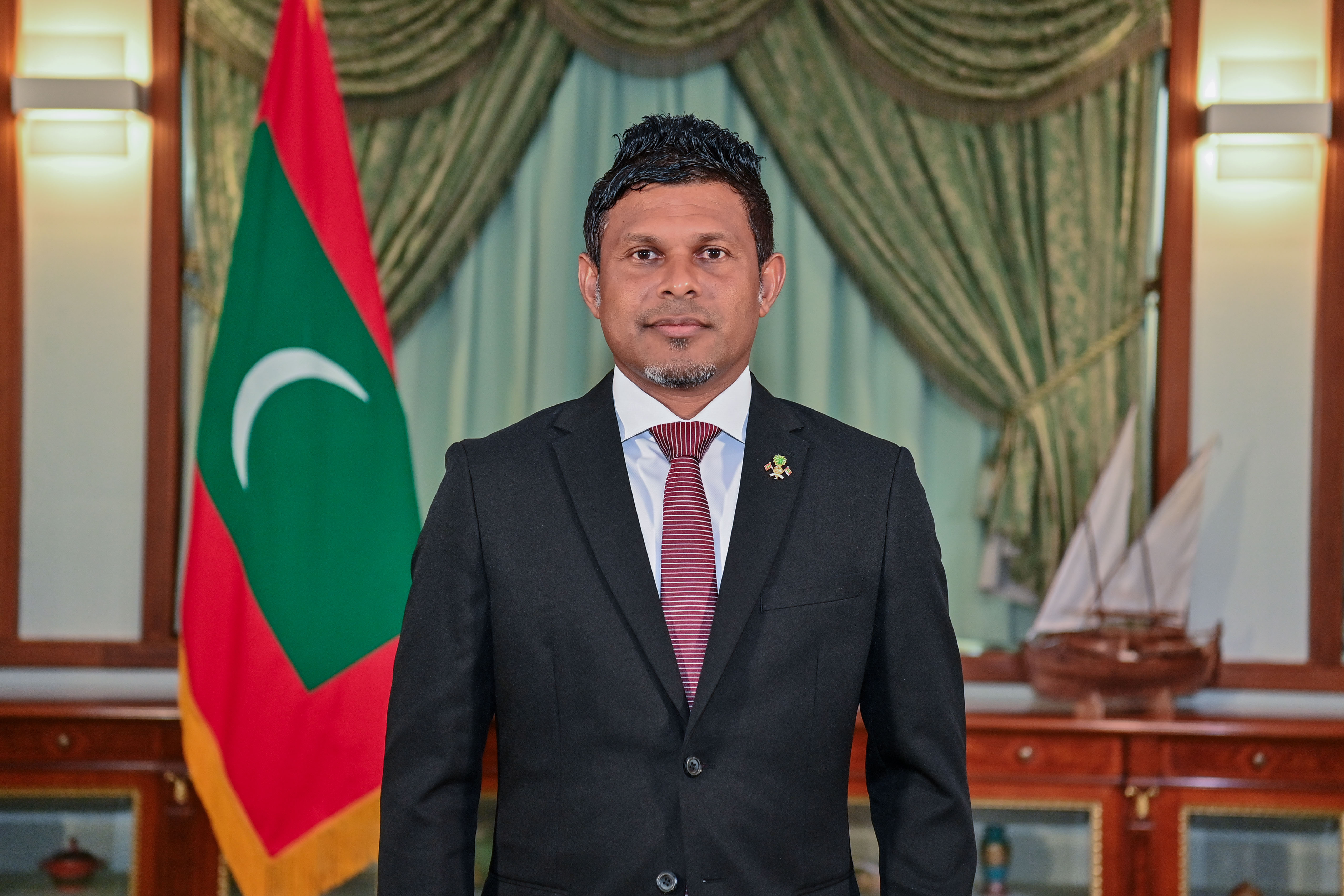 ރައްޔިތުންގެ އުންމީދުތައް ހާސިލްވާނީ މިނިވަންކަން އޮވެގެން: ނާއިބް ރައީސް