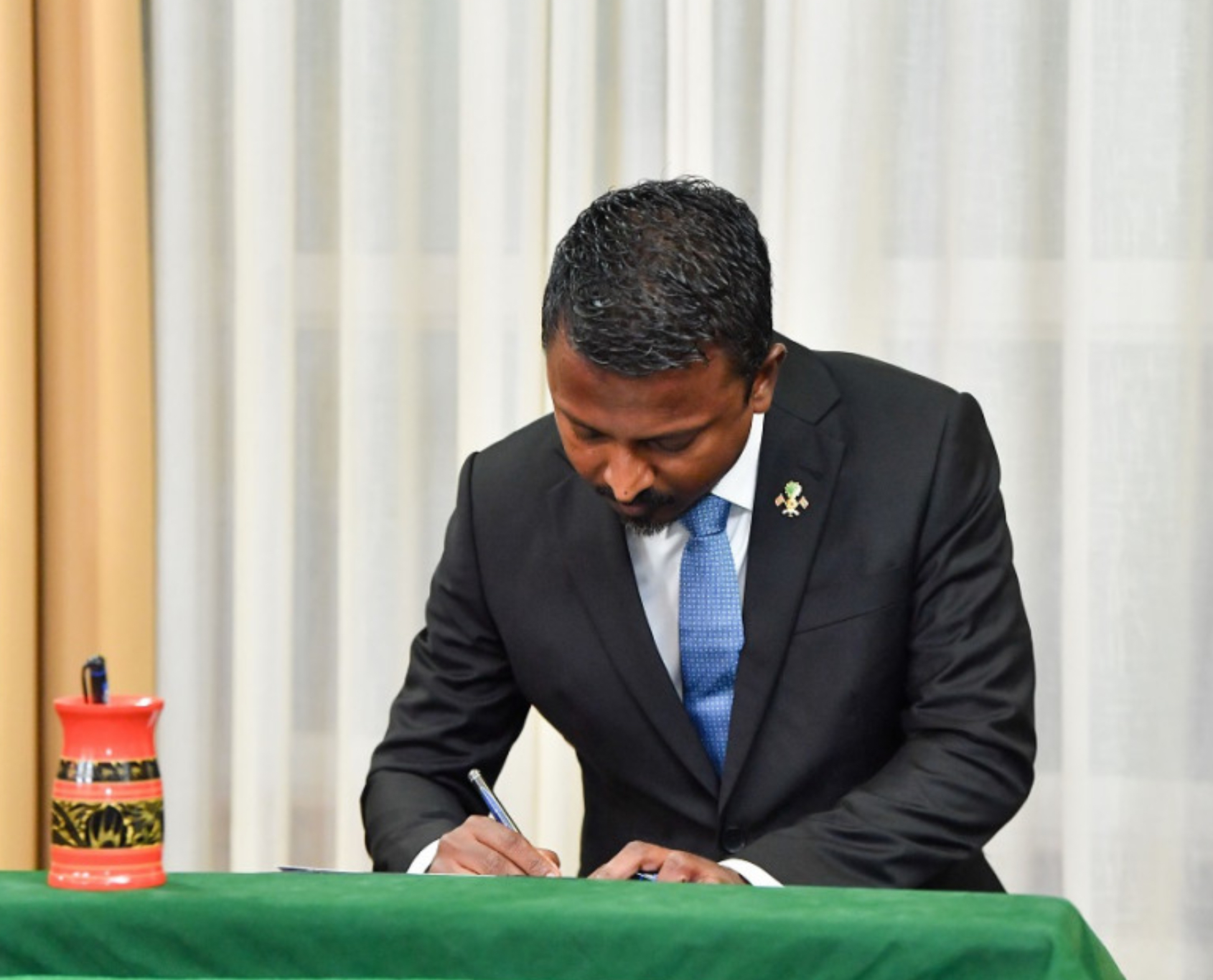 ބަންޑާރަނައިބުގެ އޮފީހުން މި ހަފްތާގައި ކޯޓަށް ހުށަހެޅީ ތިން މައްސަލަ