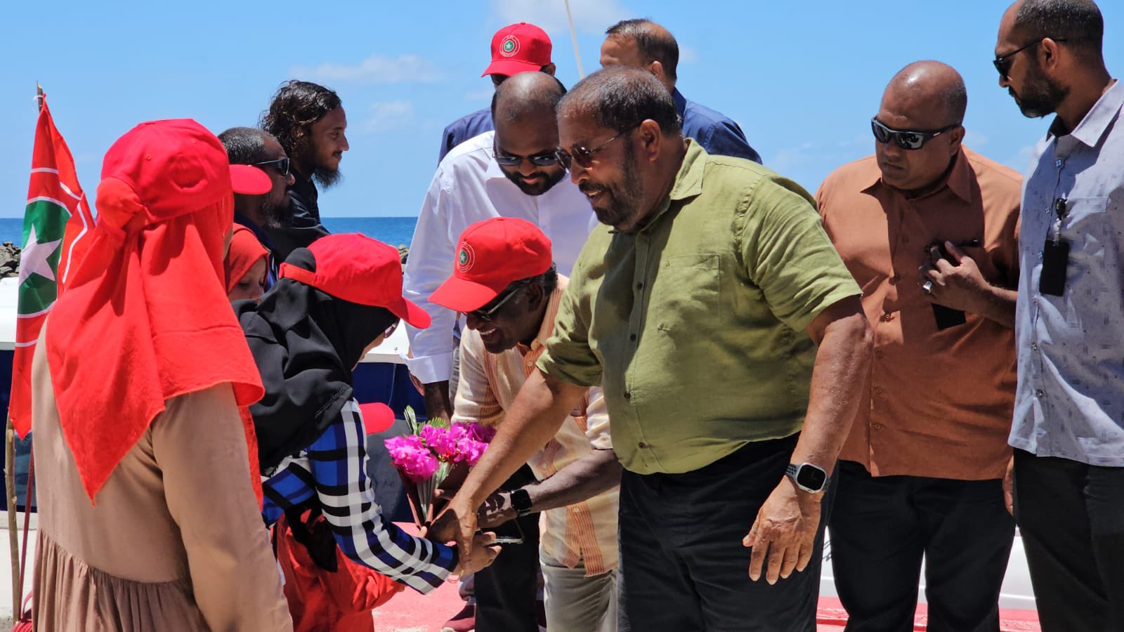 ވިލާގެ ސަބަބުން މުދަލާއި ޚިދުމަތުގެ އަގު މަތިވިޔަނުދީ ހިފެހެއްޓޭ; މިއީ ޤައުމީ ޚިދުމަތެއް: ޤާސިމް