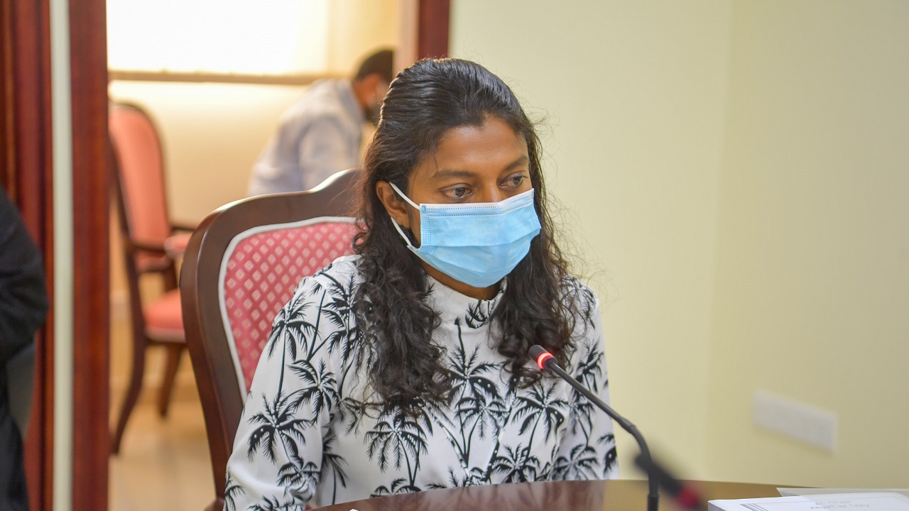 ޚިޔާނާތުގެ ލިސްޓުގައި ނަން އޮތްނަމަ މަޤާމުތަކުން ދުރުކުރަން ހުށައަޅައިފި