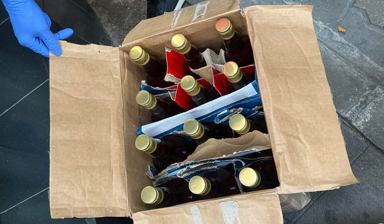 ބަނގުރާ އުފުލުމަށް ޕަބްލިކް ޓްރާންސްޕޯޓް ބޭނުންކުރި ބިދޭސީންތަކެއް ހައްޔަރުކޮށް މުއްދަތު ޖަހައިފި