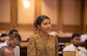 އިބްރާ އީވާއަށް: ޔާގޫތުގޭގައި ކަމަނާ ދެއްކި ވާހަކަ މަޖިލީހުގައި ދައްކަން ކެރޭނެތޯ؟