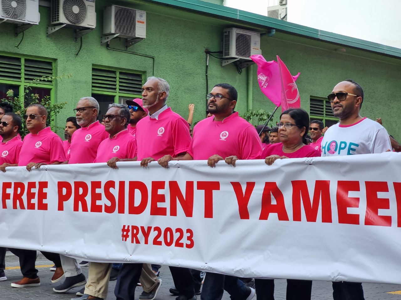 ފުއްގިރި މައްސަލަ: ސަން ސިޔާމާއި މަޢުރޫފާއި އޮއިއްޓޭގެ ބަޔާން ނުނަގަން ނިންމައިފި