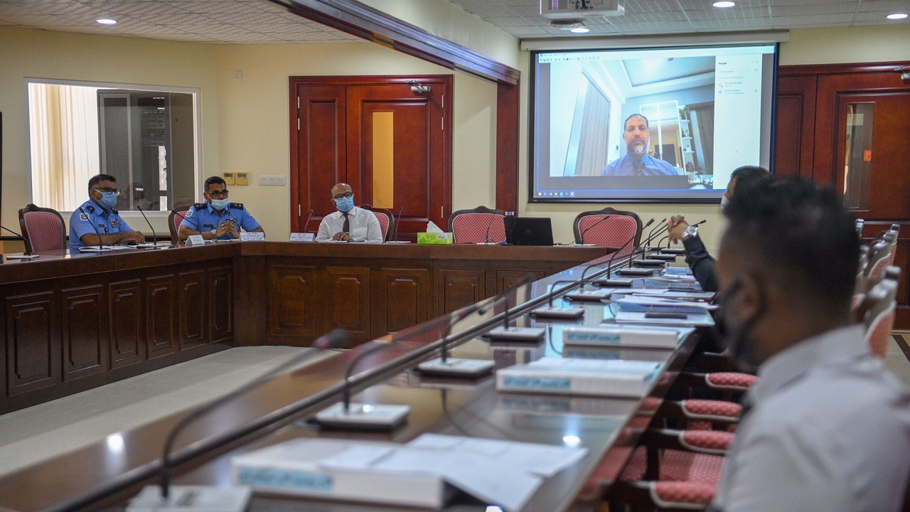 ވަޒީރު އިމްރާނު ބޭނުންވަނީ އެއްވެ އުޅުން ހަނިކުރި މާއްދާ އުވާނުލައި އެމާއްދާ އިސްލާހު ކުރަން