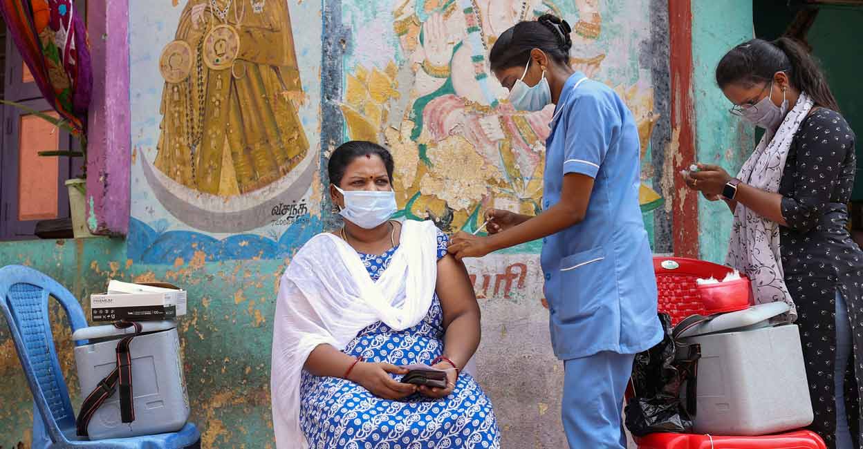 ކޮވިޑް-19: ވެކްސިންގެ އެއްބިލިއަން ޑޯޒަށް ވާސިލުވުމުން ދުނިޔޭގެ ތައުރީފު އިންޑިއާއަށް