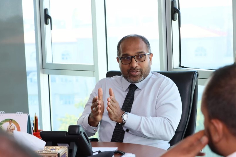 ކުށަށް ޒިންމާވާންޖެހޭ އުމުރު ދަށްކުރަން އެއްވިސްނުމެއްގެ ފަސް ޖަމިއްޔާއަކުން ދެކޮޅު