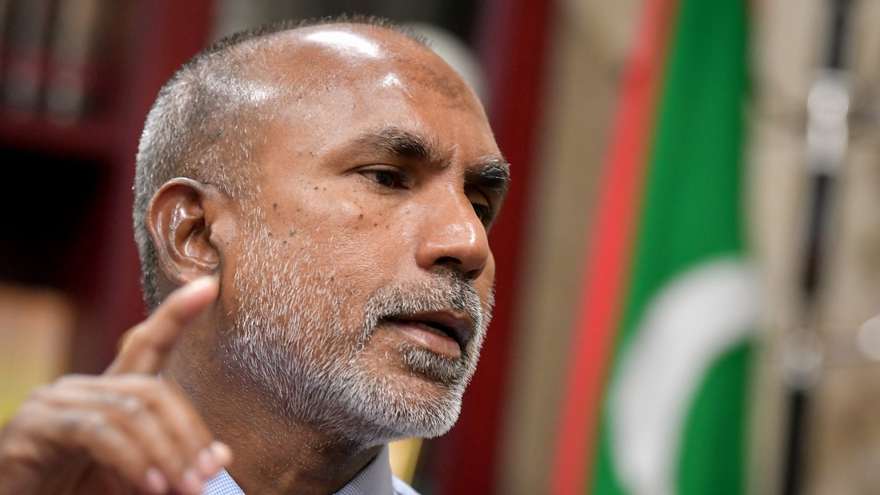 ކޮވިޑާ ގުޅިގެން ހުކުރު ޚުތުބާ ކުރު ކުރުމަށް ނިންމައިފި