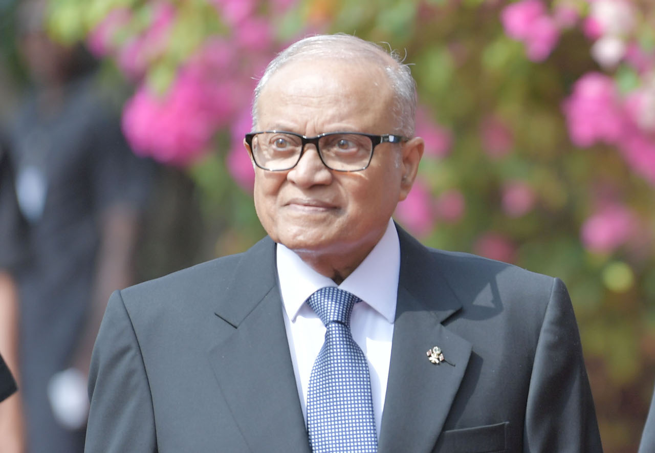 ނޮވެމްބަރު ތިނަކީ ރާއްޖޭގެ ތާރީޚުގައިވެސް ކުރިމަތިވި އެންމެ ބިރުވެރި ދުވަސް: ރައީސް މައުމޫން