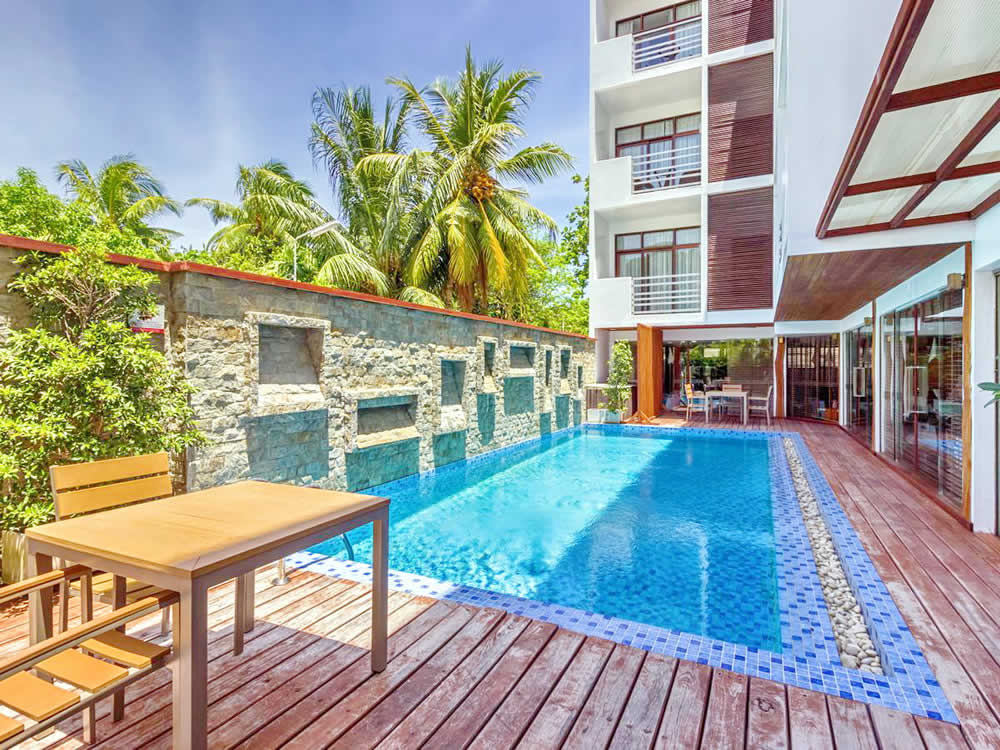 އެންމެ ގިނައިން ގެސްޓްހައުސްތައް ހުޅުވީ ކ. އަތޮޅުން