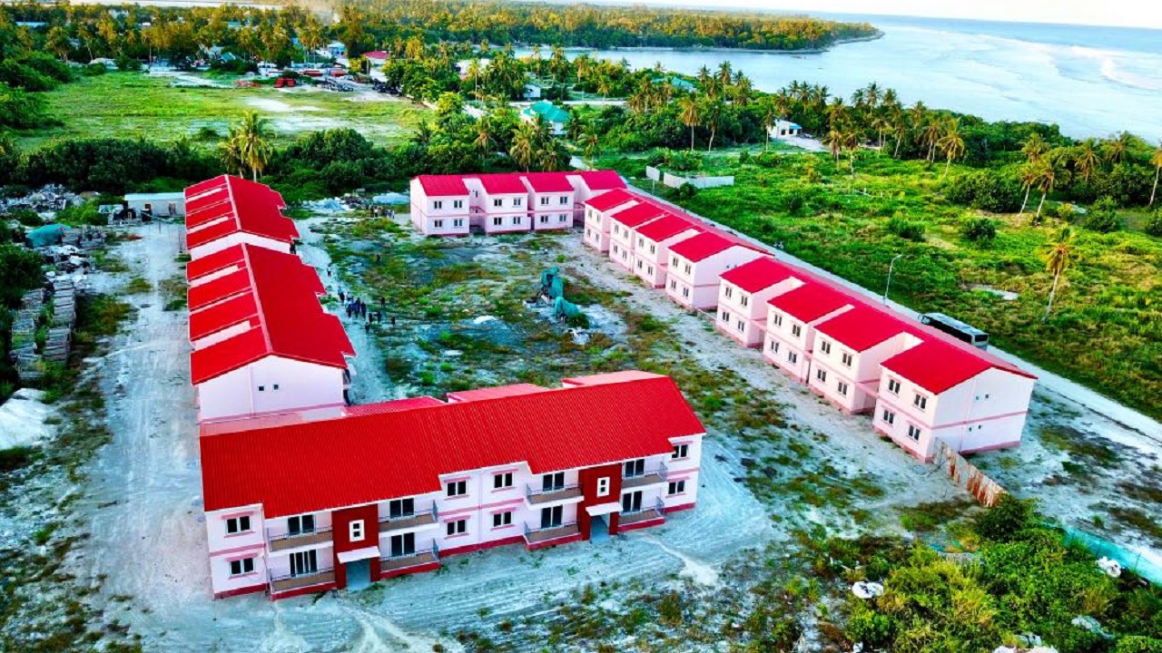 މ. ކޮޅުފުށީގައި 100 ހައުސިން ޔުނިޓް އެޅުމުގެ މަޝްރޫޢުގެ މަސައްކަތް ނިންމާލައިފި