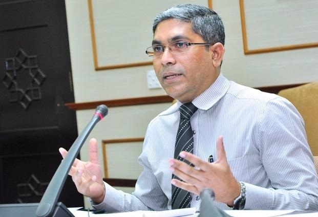 ރައްޔިތުންގެ ބޮލުގައި 74 ބިލިޔަންގެ ދަރަނި؛ ވީކޮންކަމެއްކަން އެގެންޖެހޭ: ނިޔާޒް