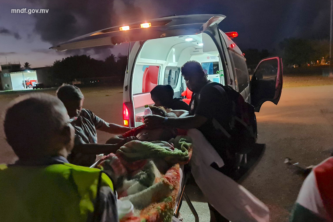 ޑައިވިނަށް ގޮސް އުޅެނިކޮށް ޑީކޯވި މަޙްމޫދު އިންޑިއާއަށް ގެންގޮސްފި