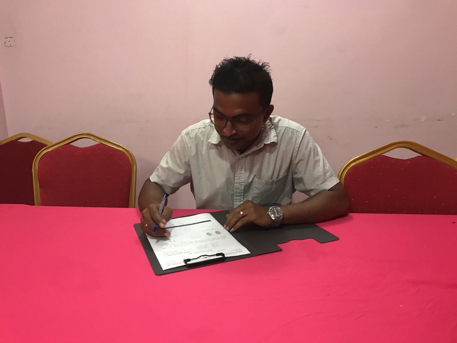 ކުރިއަށް އޮތް ލޯކަލް ކައުންސިލް އިންތިހާބުގައި ސަރުކާރު ބޮޑުތަނުން ބަލިވާނެ: ބޮޗޭ