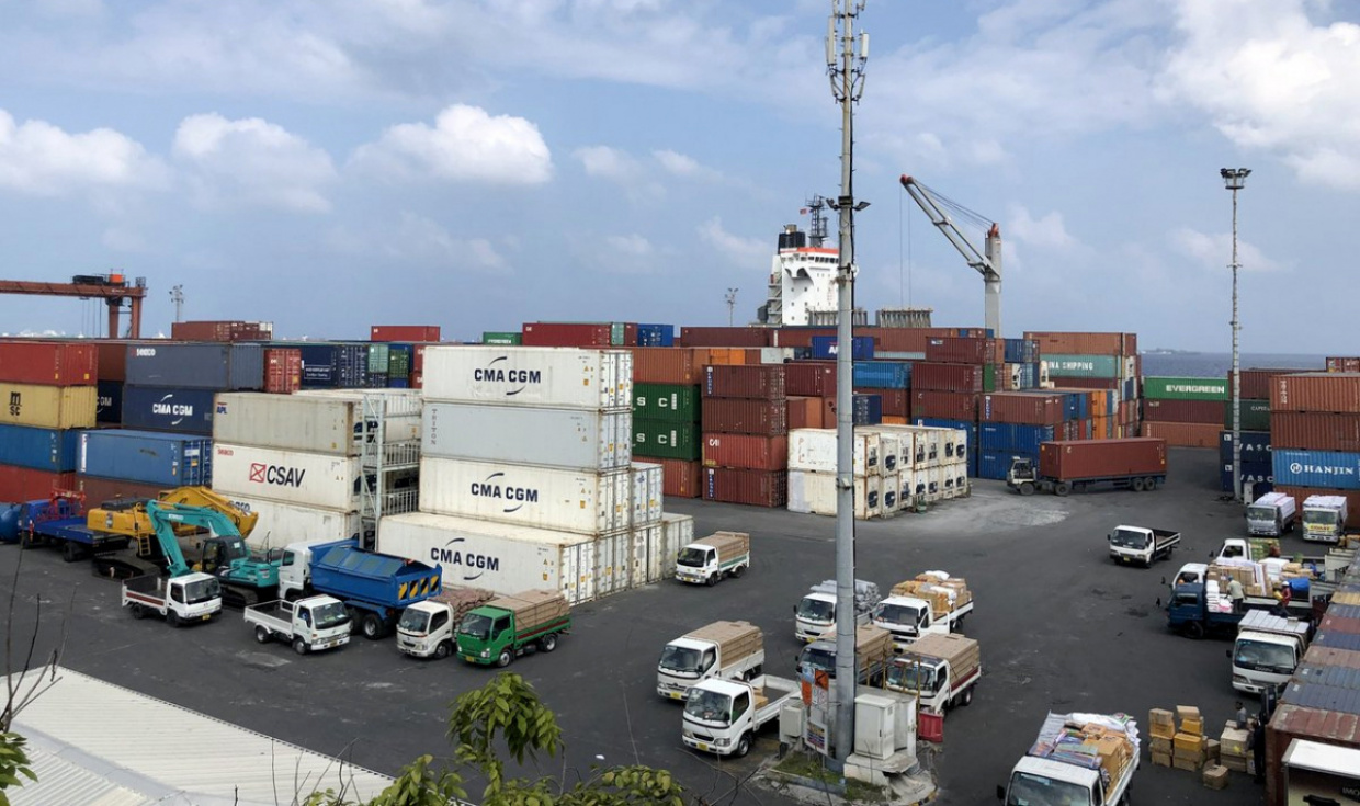 ފާޑުކިޔުން އަމާޒުވުމުން އެމްޕީއެލްގެ ވެރިންނަށް ތަޢުޒިޔާ ކިޔަން ހަނދާން ވެއްޖެ