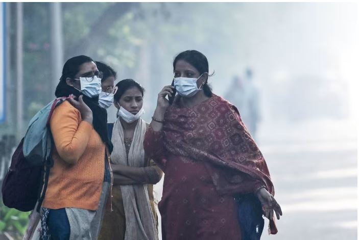 Delhi imposes toughest emergency measures as air pollution reaches ‘Severe Plus’