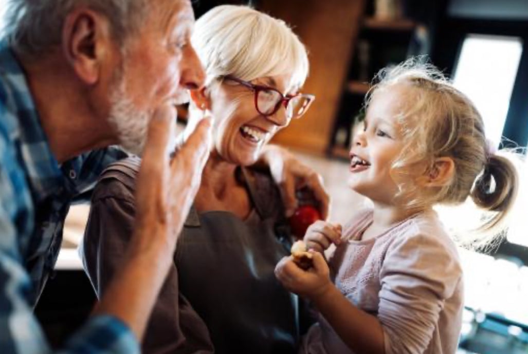 މާމަ ކާފަ އާއި ގާތް ގުޅުމެއް ބާއްވާ ކުދިން ނަފްސާނީ ގޮތުން ދުޅަހެޔޮވާނެ: ދިރާސާ