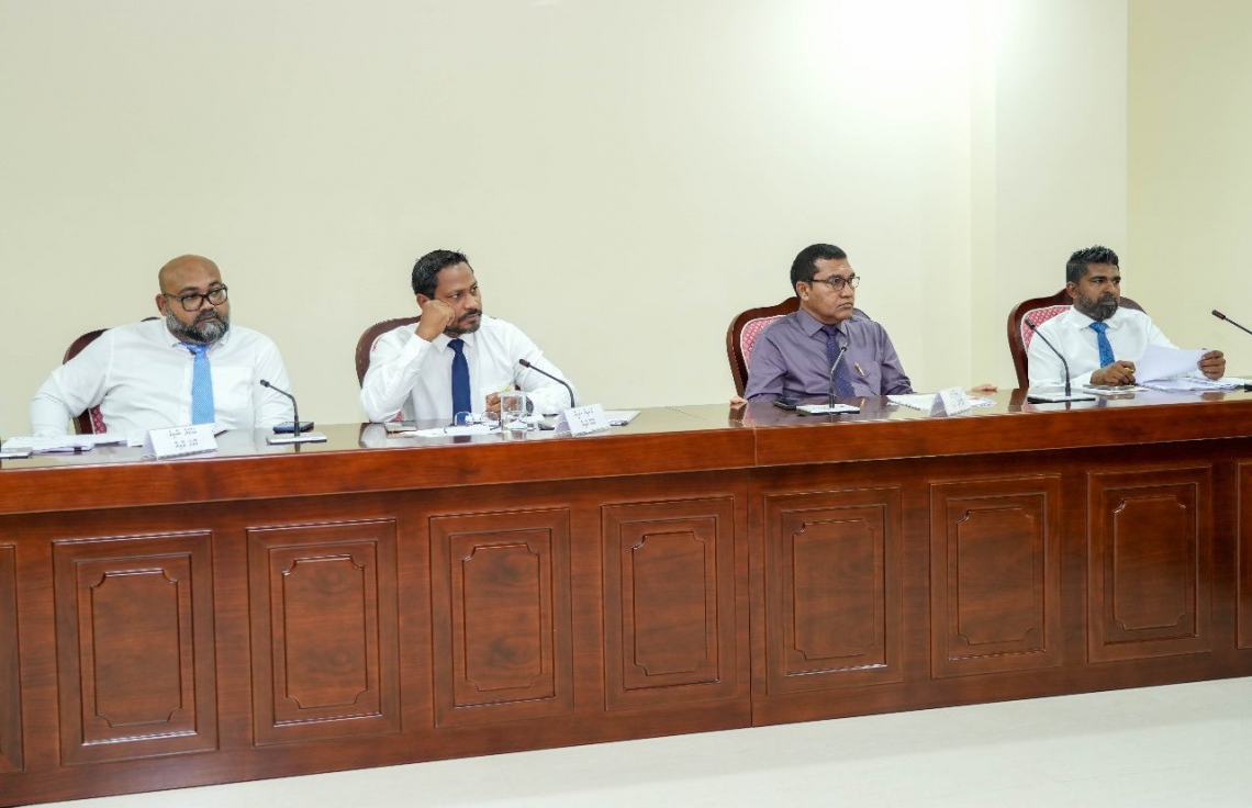 ސްކޭމް މައްސަލަތަކާ ގުޅިގެން ބީއެމްއެލް މަޖިލީހުގެ ކޮމެޓީއަށް ހާޒިރުކުރަނީ