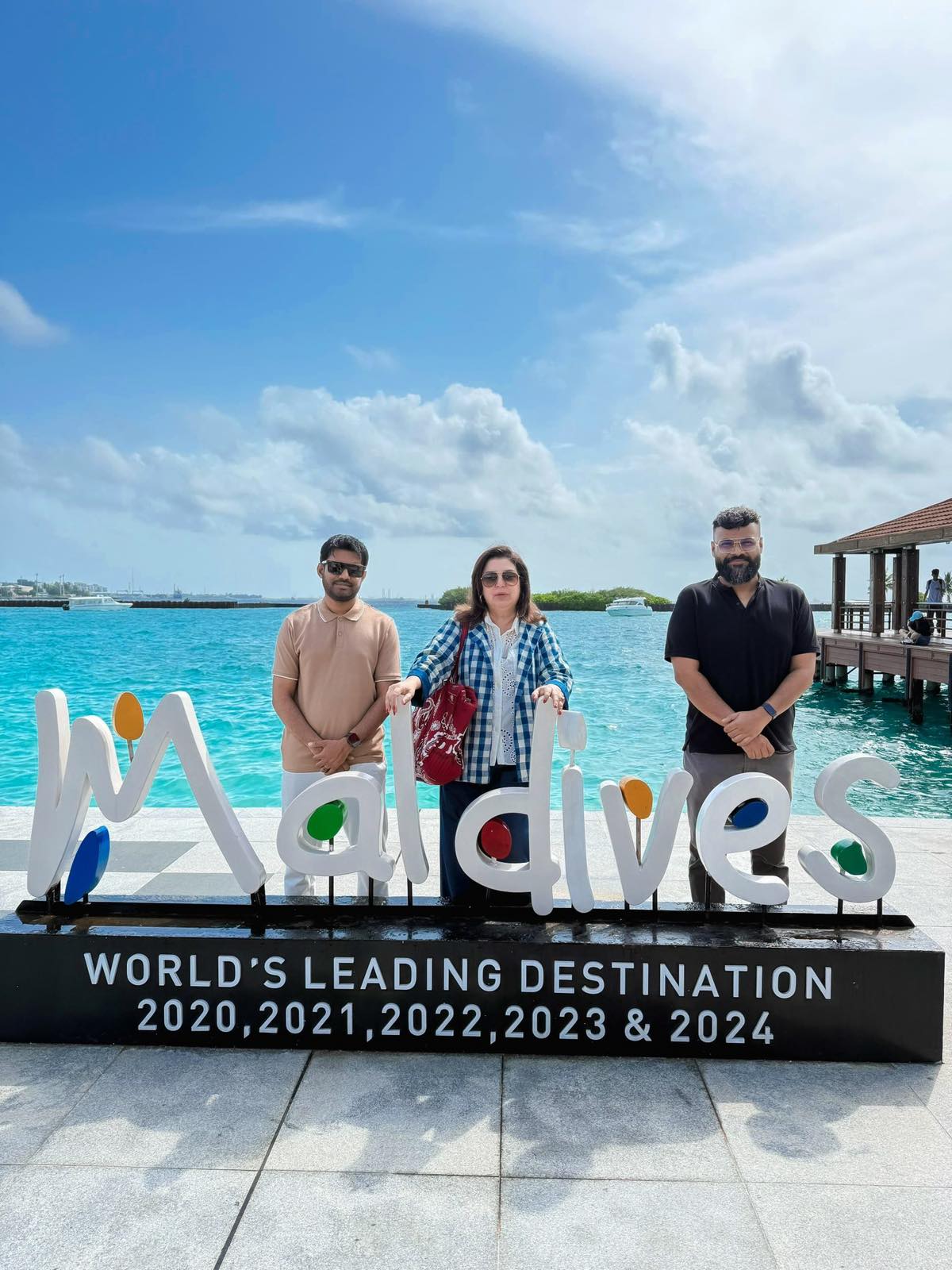 ރަށްފުށުގެ ދިރިއުޅުން ތަޖުރިބާ ކޮށްލަން މިފަހަރު އައީ ފަރާ ޚާން