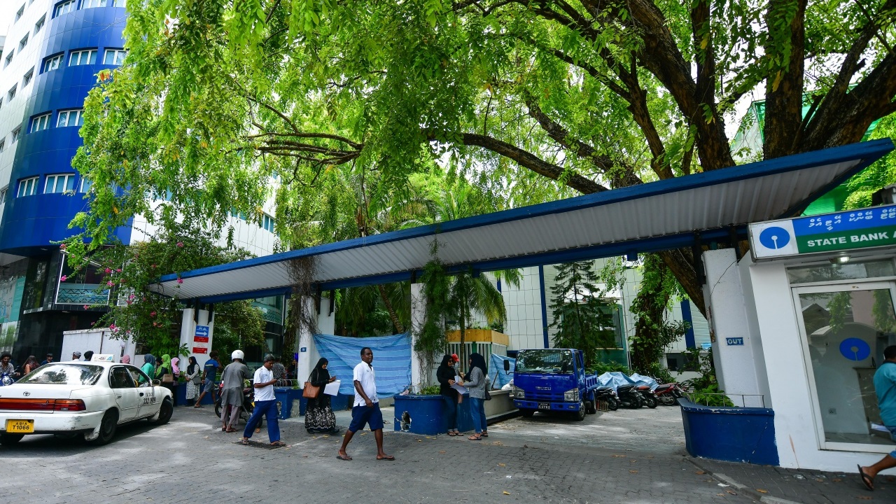 ރައީސް ނަޝީދަށް ވަނީ ގިނަ ޒަޚަމްތަކެއް ލިބިފައި - އޭޑީކޭ