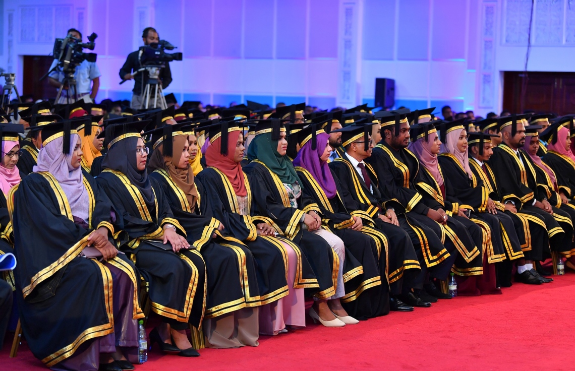 ރޮމޭނިއާގެ ސްކޮލަޝިޕަށް ކުރިމަތިލުމުގެ ފުރުސަތު ހުޅުވާލައިފި