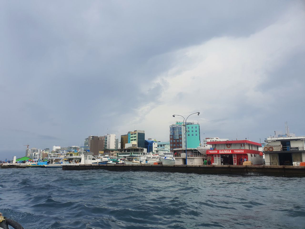 މާލެއިން 17 އަހަރުގެ އަންހެން ކުއްޖަކު ގެއްލިގެން ހޯދަނީ