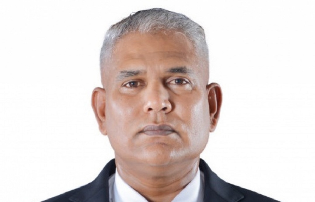 މަޖިލީހުގެ ސާޖަންޓް އެޓް އާމްސް މަޤާމުން ވަކިކޮށްފި