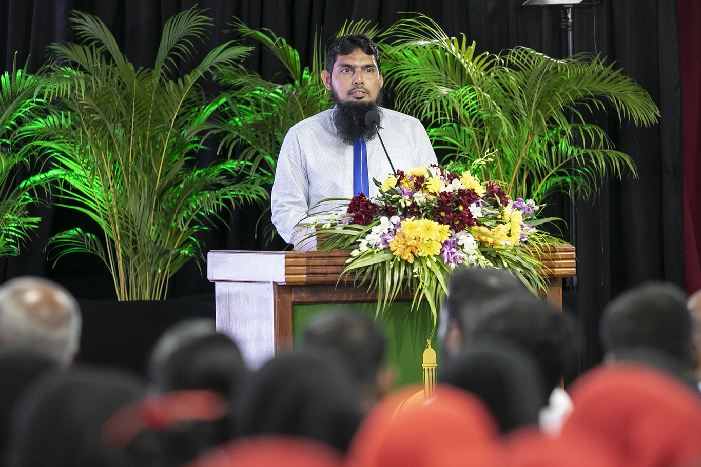 ޒަމާނީ އޮއިވަރުގެ ސަބަބުން އަޚްލާޤަށް ނުރަނގަޅު އަސަރުކުރޭ - ޑރ. ޢަލީ ޒާހިރު