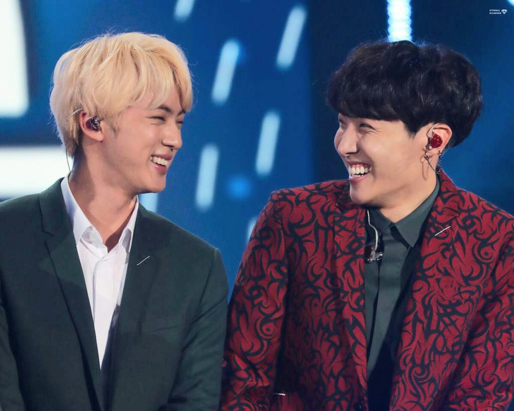 ޖޭހޯޕްގެ އުފަންދުވަހުގެ ހަދިޔާއަކަށް 2000 ޑޮލަރުގެ ފާހާނާ ސާފުކުރާ ބުރުހެއް