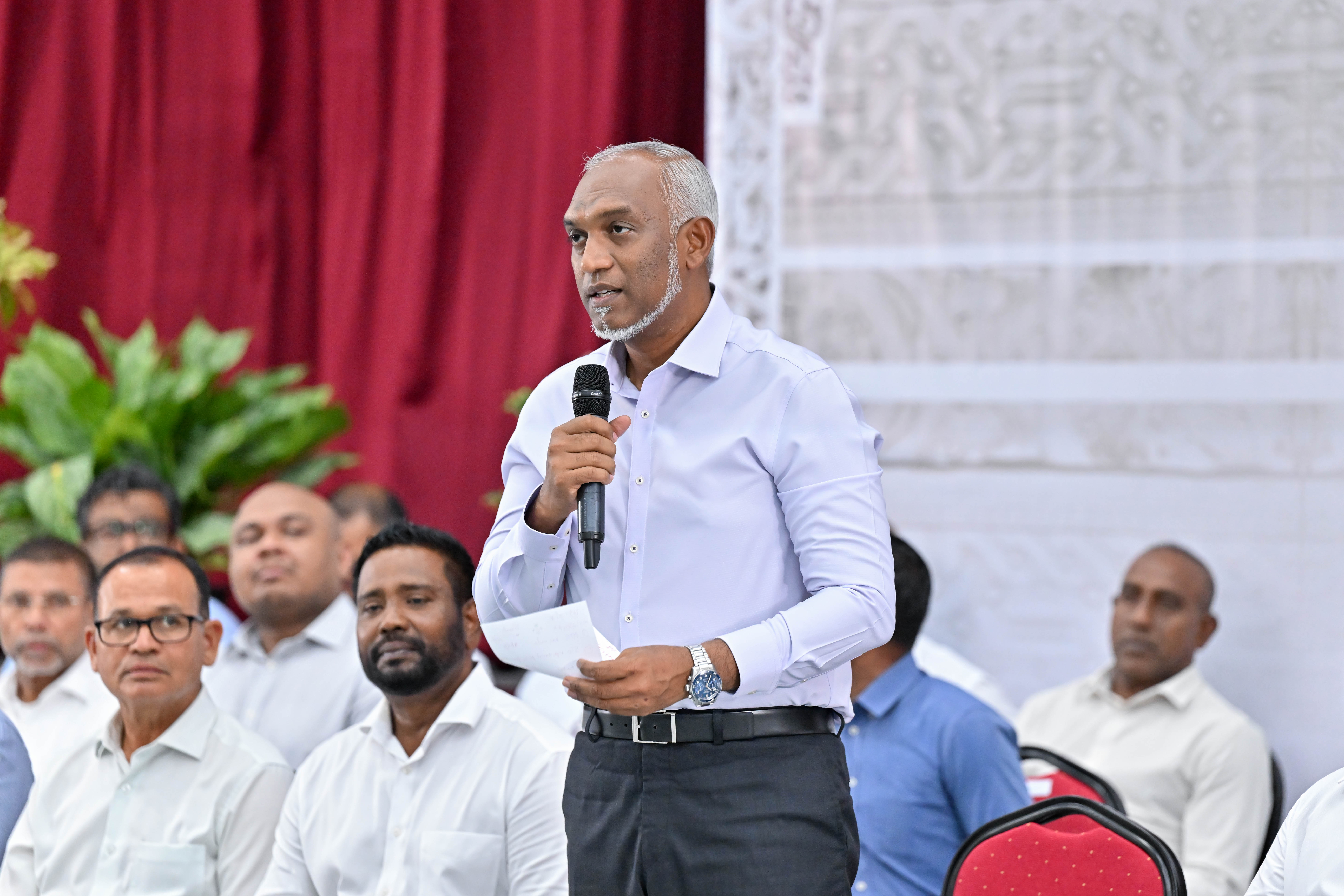 ބޮޑެތި ކުށްކުށުގައި ވާނުވާ ބަންދުގައި ތިބި މީހުން މިނިވަންކުރުމަކީ އަޅުގަނޑަށް އޮތް ހައްގެއް ނޫން: ރައީސް