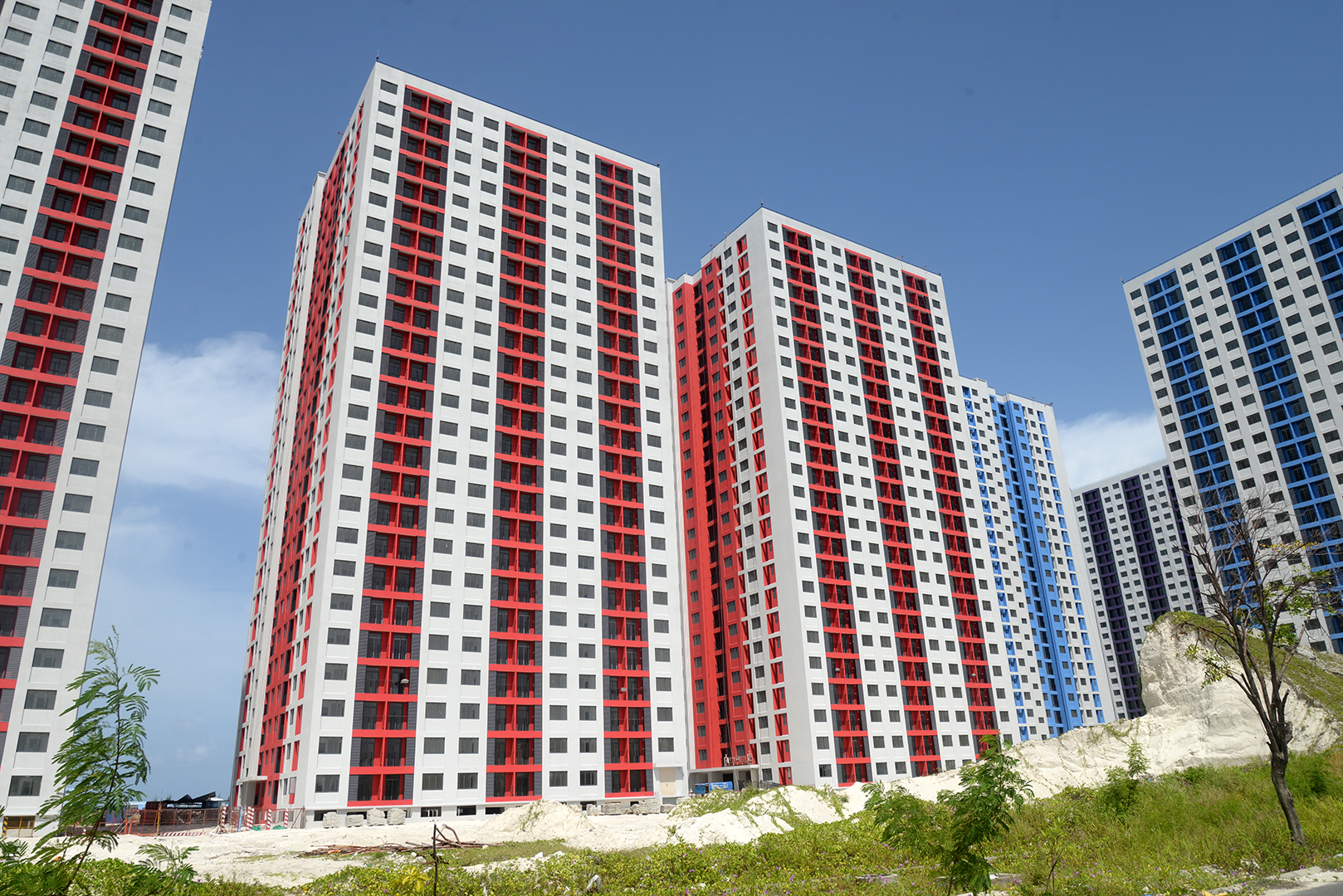 ފްލެޓްތަކުގެ ކުލި ނަގަން ފަށާނީ ކަރަންޓު ލައިދޭ ތާރީހުން ފެށިގެން: އެޗްޑީސީ