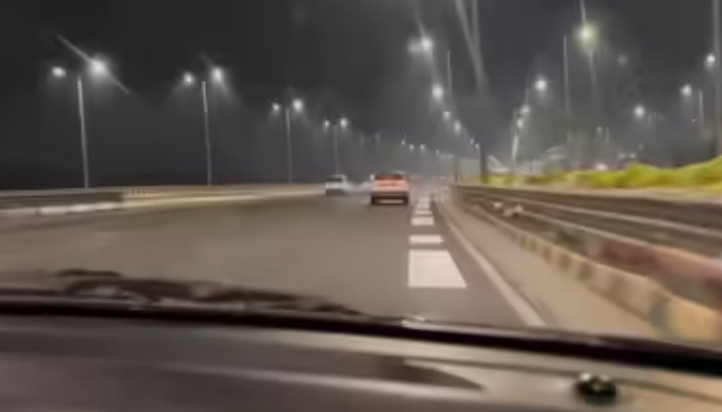 އިންޑިއާގެ ފުރަތަމަ 'މިއުޒިކަލް ރޯޑު' މުމްބާއީގައި؛ ދުއްވާއިރު އިވޭނީ 'ޖޭ ހޯ' ލަވަ