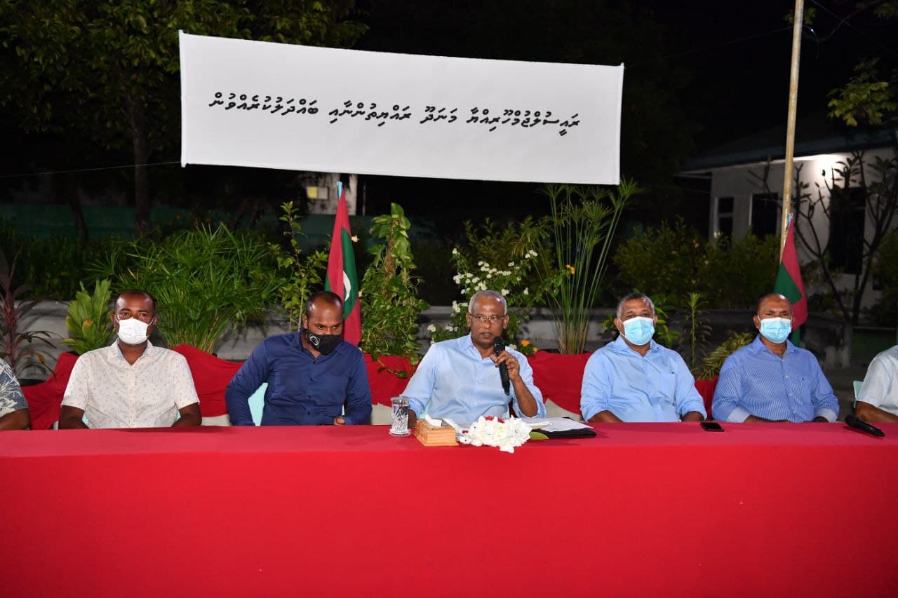 މާލެއަށް މީހުން ޖަމާނުވާނެހެން ރަށްރަށް ތަރައްޤީކުރުން މުހިންމު - ރައީސް