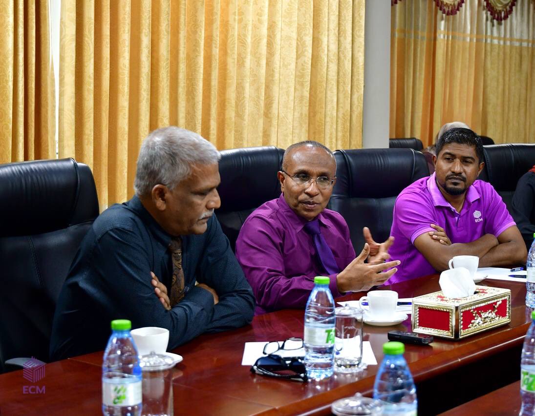 އިންތިޚާބީ ދާއިރާތަކާބެހޭ ރިޕޯޓަށް ހުށަހެޅި ޝަކުވާތަކާ ގުޅިގެން އިތުރު ބަދަލު ގެންނަނީ