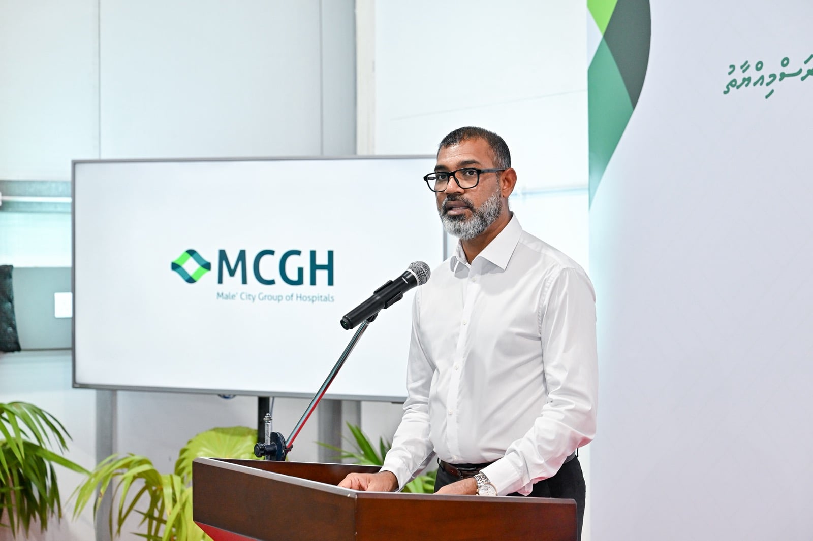 އޮގަސްޓު މަހު ހުޅުމާލެ ހޮސްޕިޓަލުގައިވެސް އައިނު ފިހާރަައެއް ގާއިމްކުރާނެ: ހަލީމް