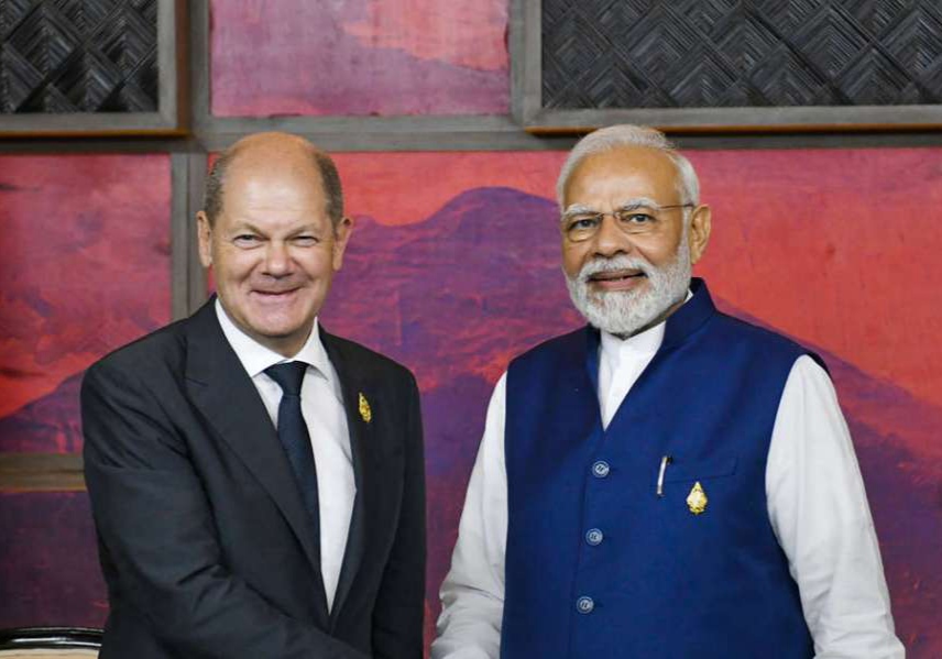 ޖަރުމަނުގެ ޗާންސެލަރ އިންޑިއާއަށް!