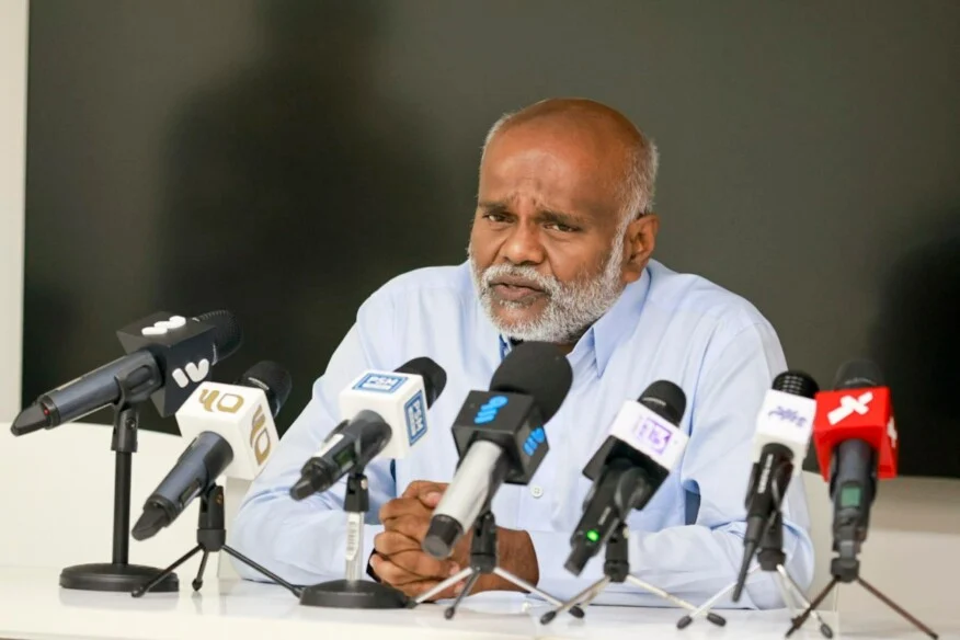 Dr. Mohamed Munawwar